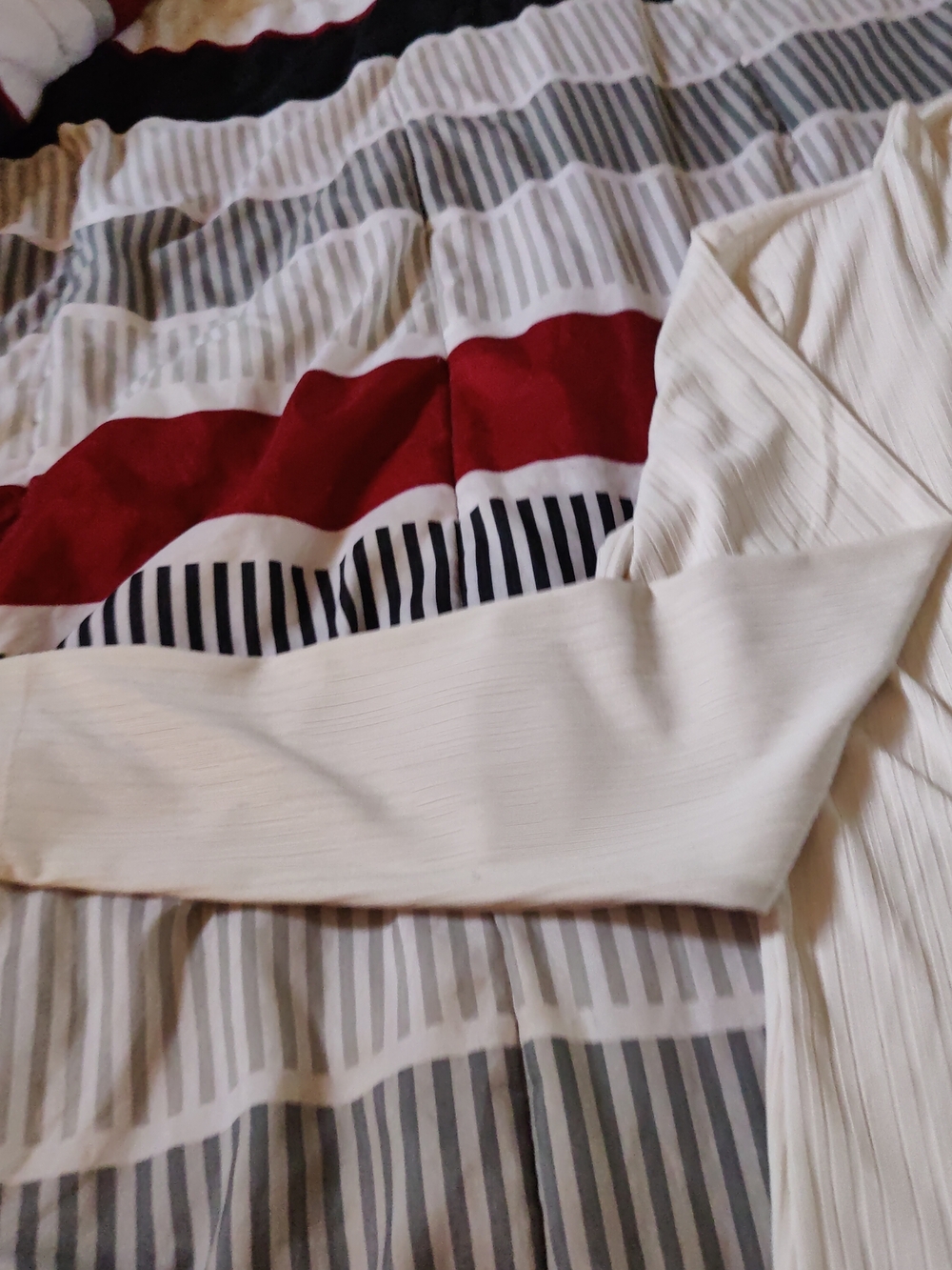 NWOT Cream Ribbed Long Sleeve Top - Picture 3 of 9